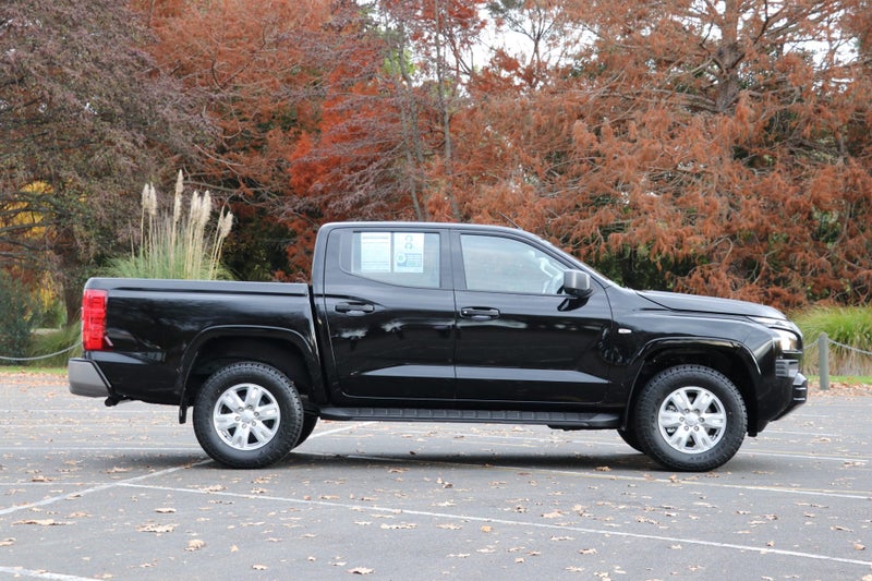 2026 Mitsubishi Triton GLX 2WD 2.4D Bi-Turbo image 3