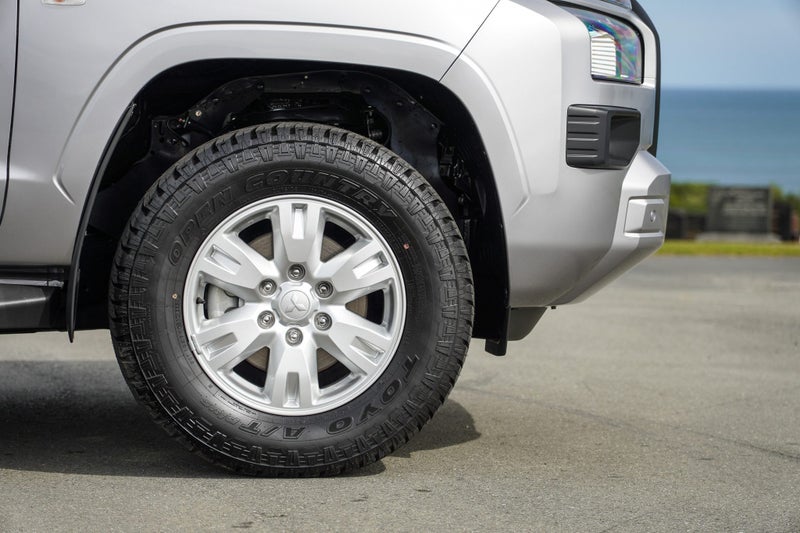 2026 Mitsubishi Triton GLX 2WD auto image 5