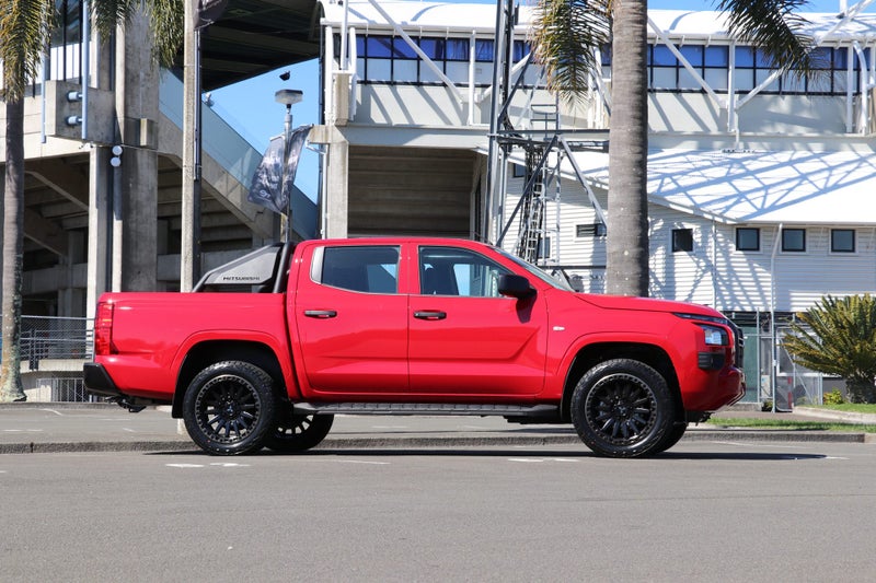2026 Mitsubishi Triton GLX 2WD SPORT image 3