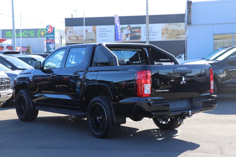 2026 Mitsubishi Triton GLX 2WD SPORT image 2