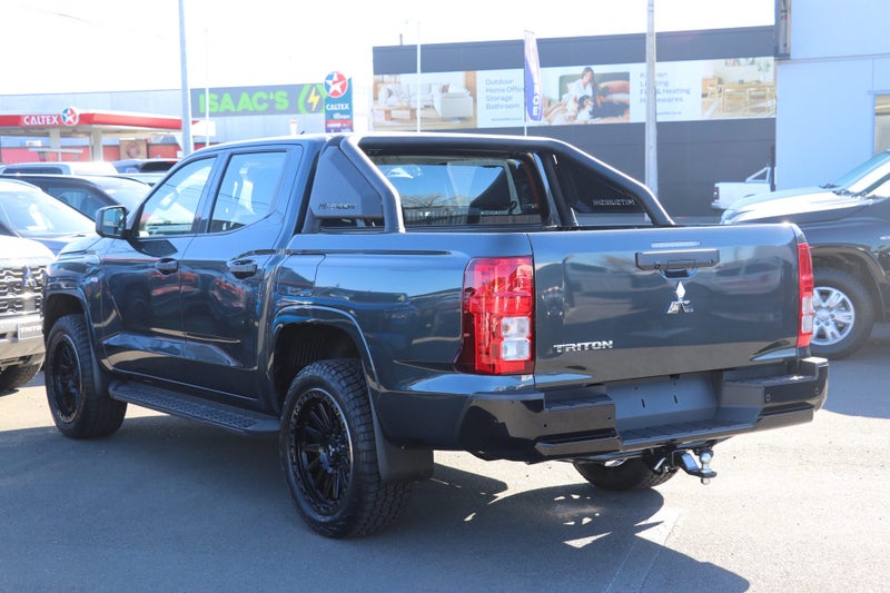 2026 Mitsubishi Triton GLX 2WD SPORT image 2