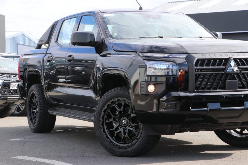 2026 Mitsubishi Triton GLX 2WD SPORT image 5