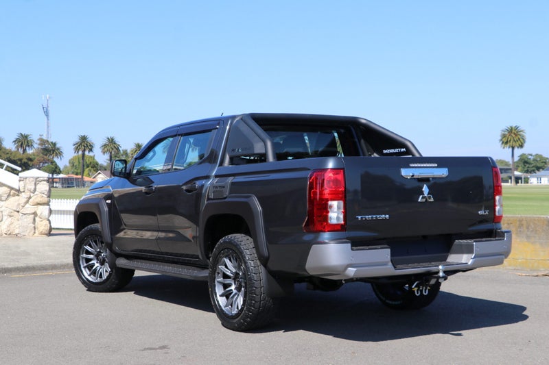 2026 Mitsubishi Triton GLX 4WD Auto image 2