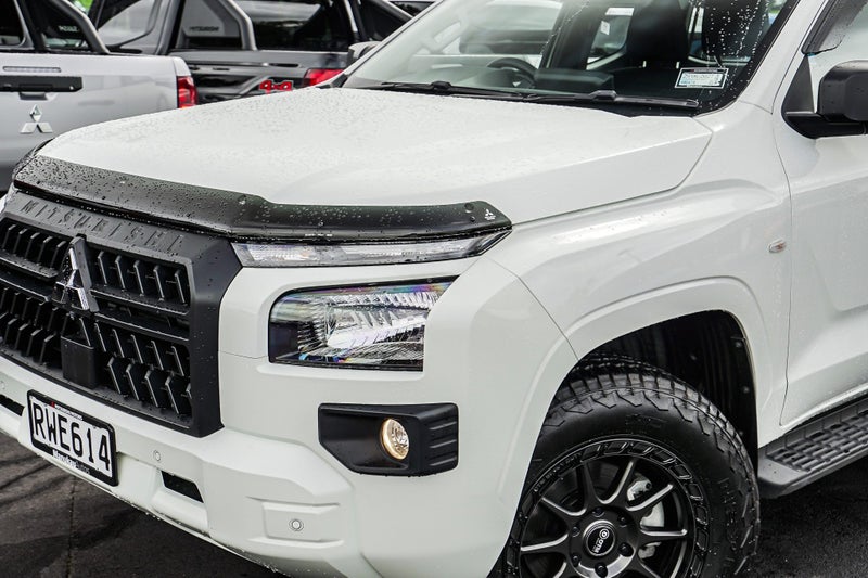 2026 Mitsubishi Triton GLX 4WD CC WS image 2
