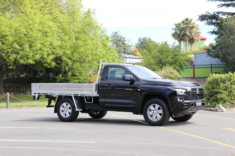 2026 Mitsubishi Triton GLX 4WD FLAT DECK SINGLE... image 3
