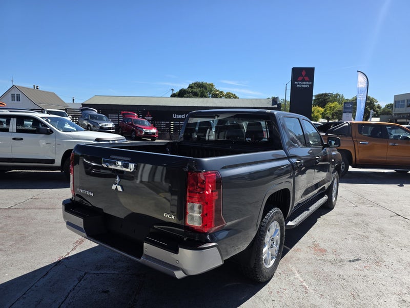 2026 Mitsubishi Triton GLX D/Cab 4x4 image 2