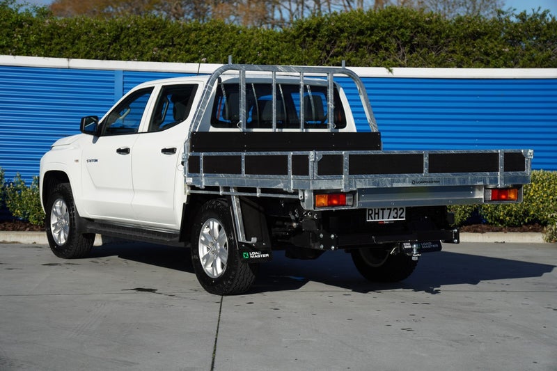 2026 Mitsubishi Triton GLX Flat deck 4x4 6-sp auto image 3