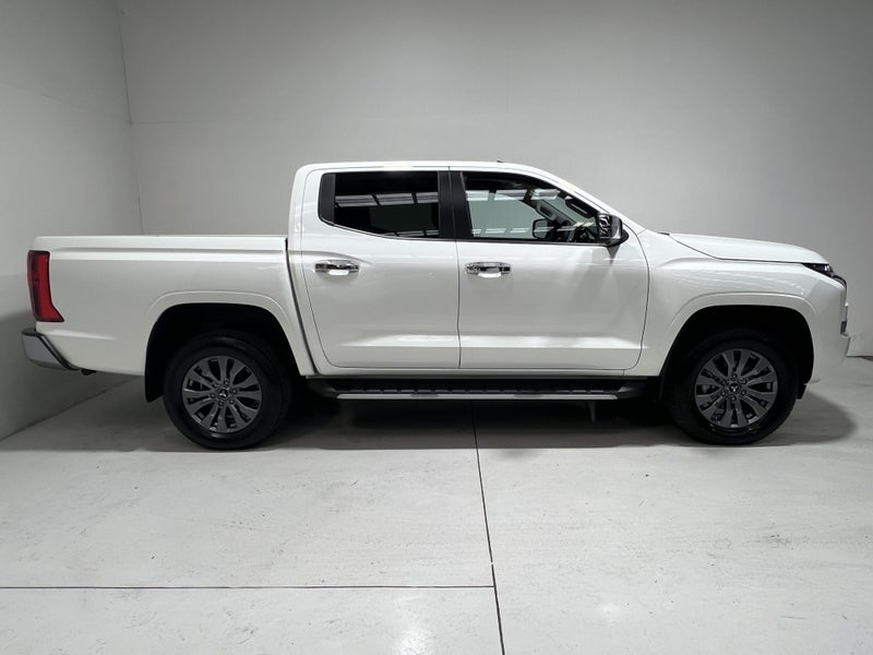 2026 Mitsubishi Triton GLX-R 2.4 Bi TURBO 4WD AUTO image 3