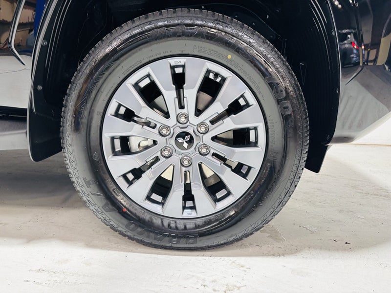 2026 Mitsubishi Triton GLX-R 2.4 Bi TURBO 4WD AUTO image 2