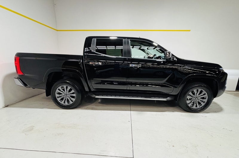 2026 Mitsubishi Triton GLX-R 2.4 Bi TURBO 4WD AUTO image 4