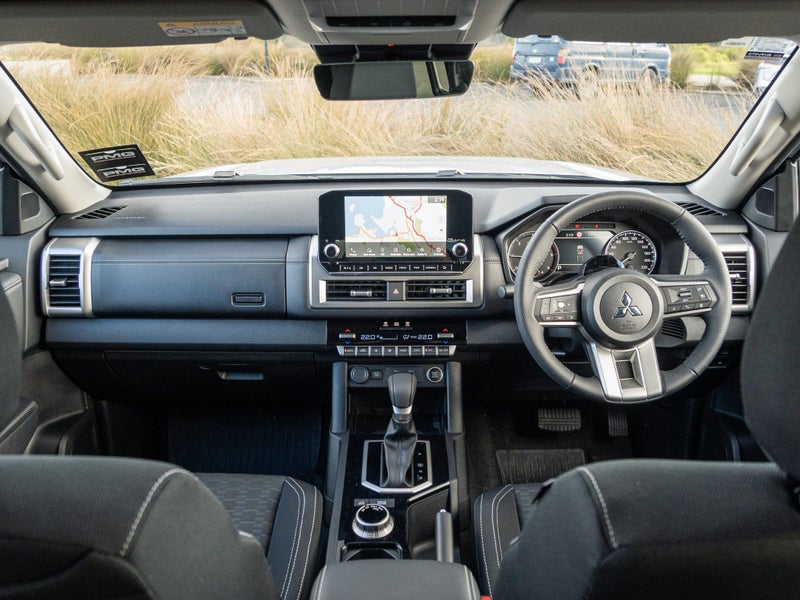 2026 Mitsubishi Triton GLX-R DC WS 2.4D 4WD Bi-... image 2