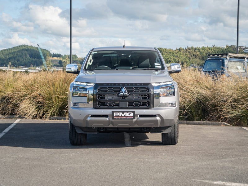 2026 Mitsubishi Triton GLX-R DC WS 2.4D 4WD Bi-... image 4