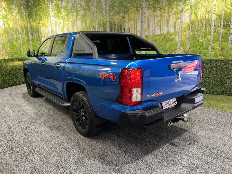 2026 Mitsubishi Triton GLX SPORT 4WD - 2.4 T/D... image 5