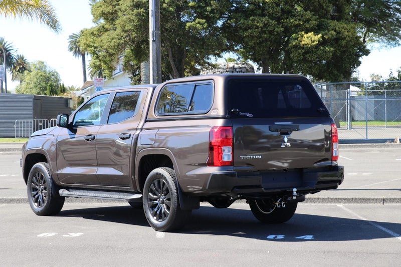 2026 Mitsubishi Triton GLX SPORT 4WD 6At ( GLXS ) image 2