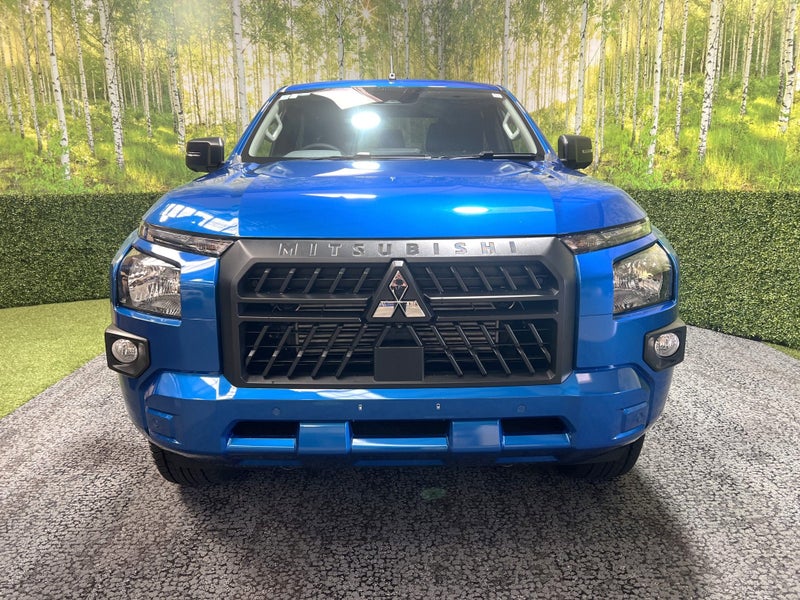 2026 Mitsubishi Triton GLX SPORT 4WD AUTO - New... image 2