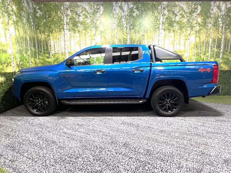 2026 Mitsubishi Triton GLX SPORT 4WD AUTO - New... image 4