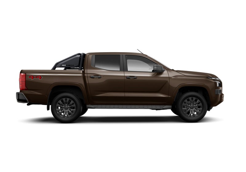 2026 Mitsubishi Triton GLX SPORT 4WD AUTO - New... image 3