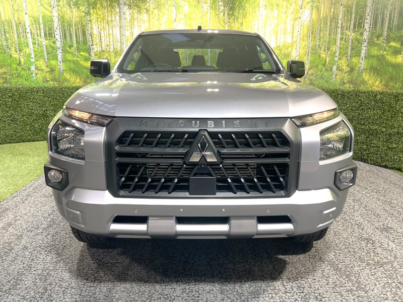 2026 Mitsubishi Triton GLX SPORT 4WD AUTO - New... image 3