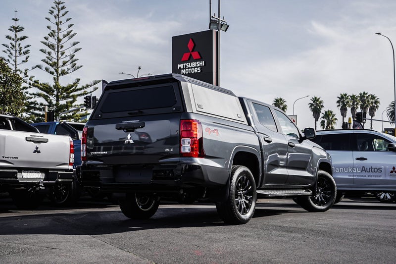 2026 Mitsubishi Triton GLX SPORT 4WD DC WS image 2