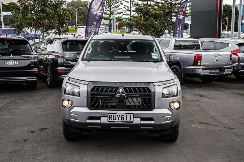 2026 Mitsubishi Triton GLX SPORT 4WD DC WS image 4