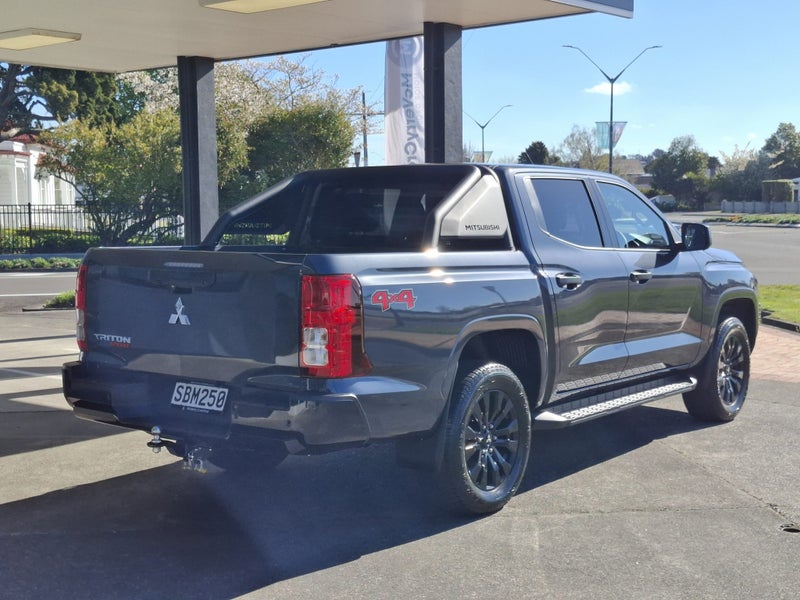 2026 Mitsubishi Triton GLX Sport 4WD - Towbar,... image 4