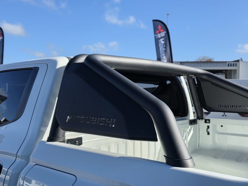 2026 Mitsubishi Triton GLX Sport 4x4 image 3