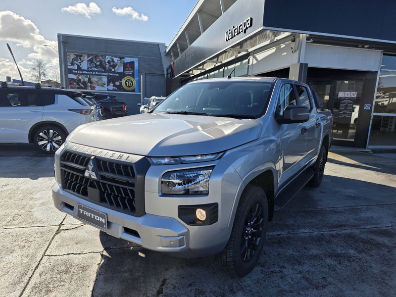 2026 Mitsubishi Triton GLX Sport 4x4 Auto image 5