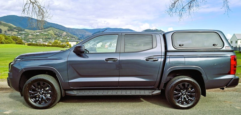 2026 Mitsubishi Triton GLX Sport 4x4 - WITH ARB... image 2