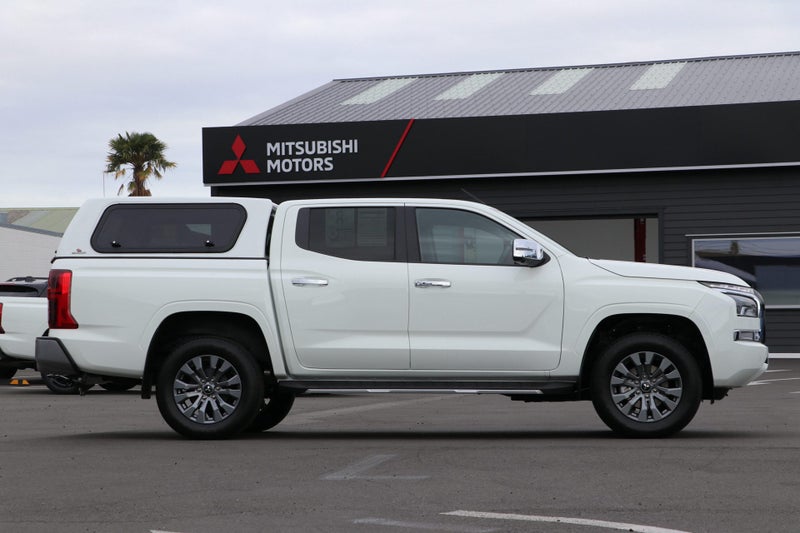 2026 Mitsubishi Triton GLXR 2WD (TRADE PACK) image 3