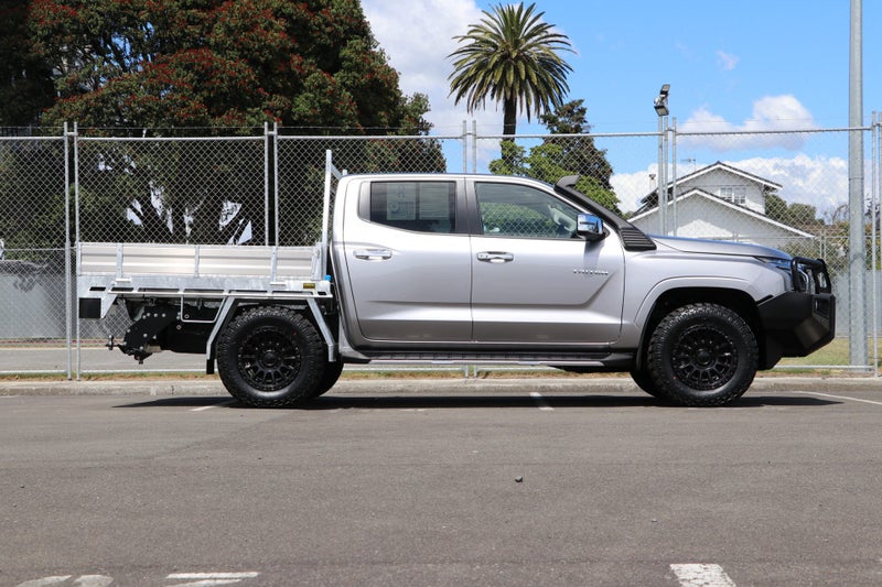 2026 Mitsubishi Triton GLXR 4WD AUTO image 3