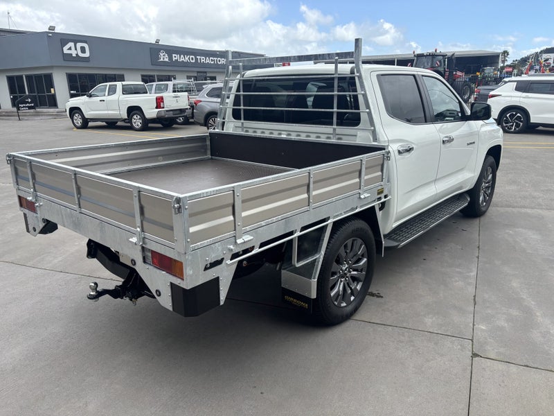2026 Mitsubishi Triton GLXR 4WD F/D image 3
