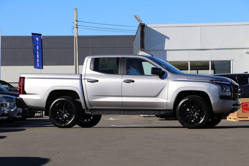 2026 Mitsubishi Triton GLXR 4WD MY26 image 3