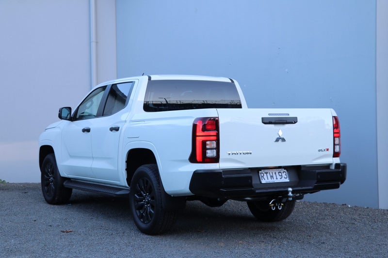 2026 Mitsubishi Triton GLXR 4WD MY26 image 2