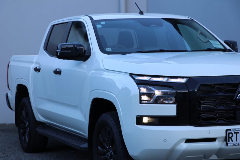 2026 Mitsubishi Triton GLXR 4WD MY26 image 4