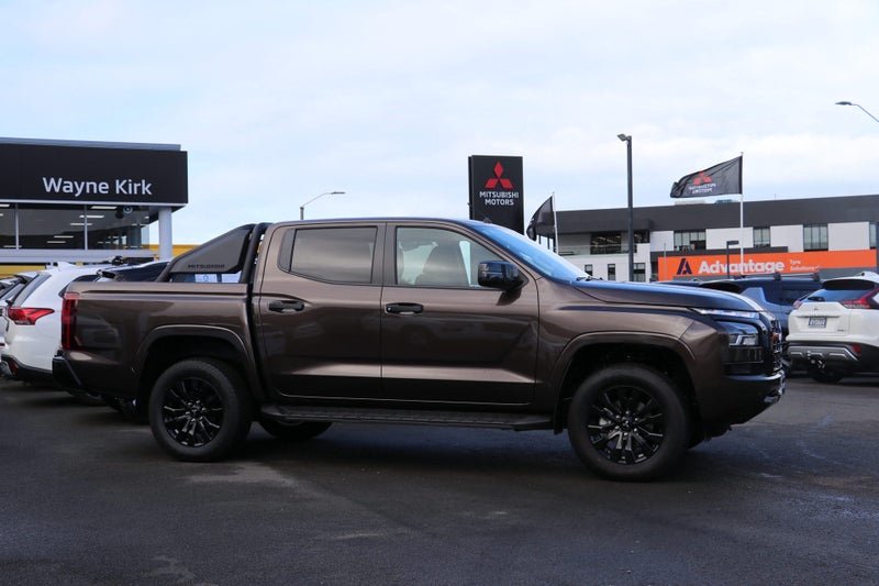 2026 Mitsubishi Triton GLXR 4WD MY26 image 3