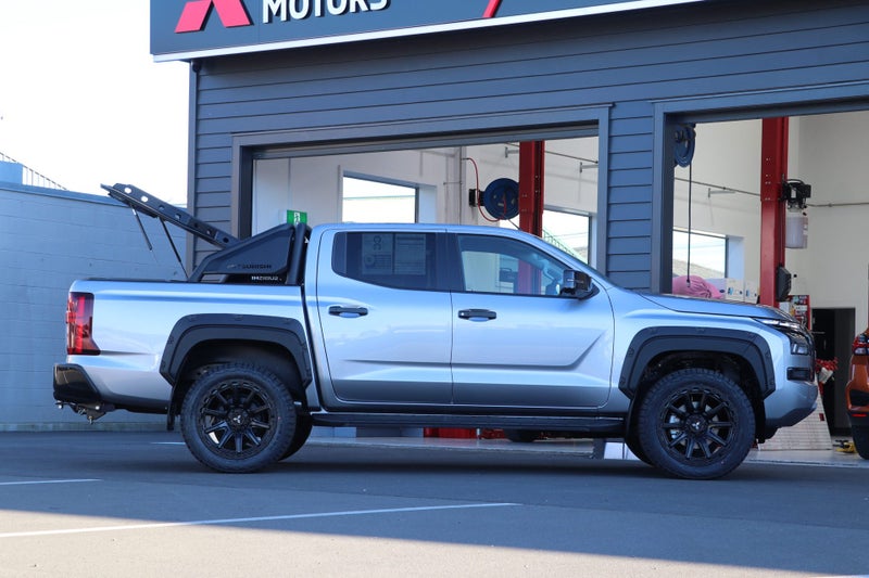 2026 Mitsubishi Triton GLXR 4WD MY26 image 3