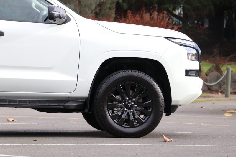 2026 Mitsubishi Triton GLXR 4WD MY26 image 4