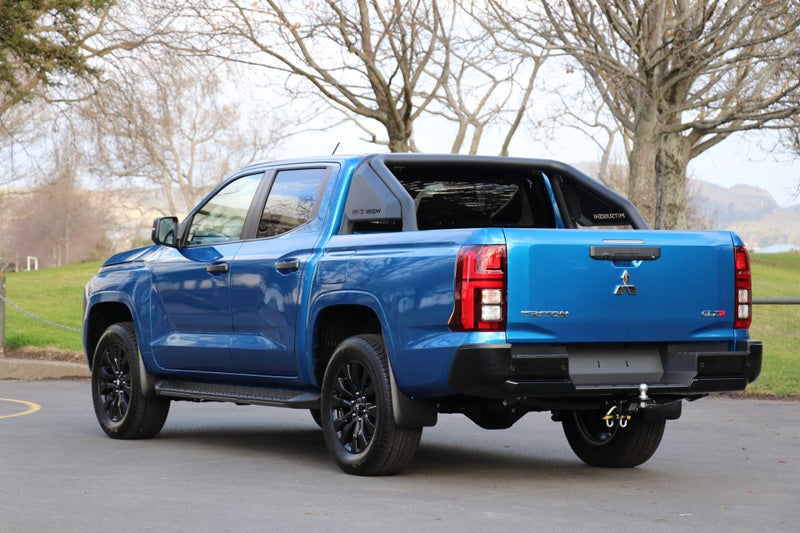 2026 Mitsubishi Triton GLXR 4WD MY26 image 2