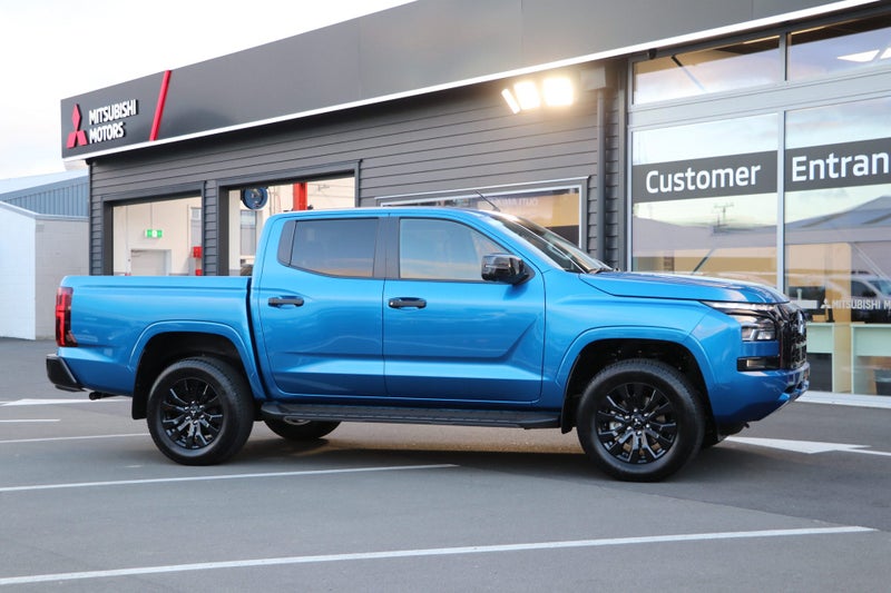 2026 Mitsubishi Triton GLXR 4WD MY26 image 3