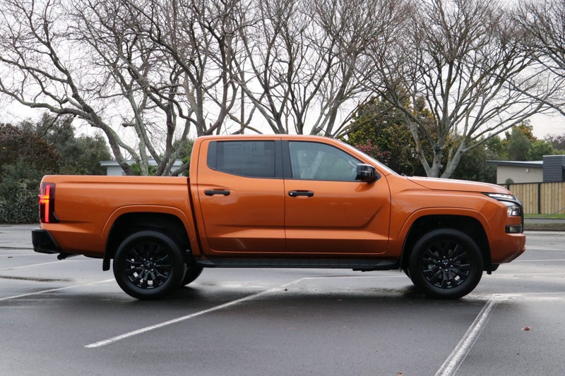 2026 Mitsubishi Triton GLXR 4WD MY26 image 3