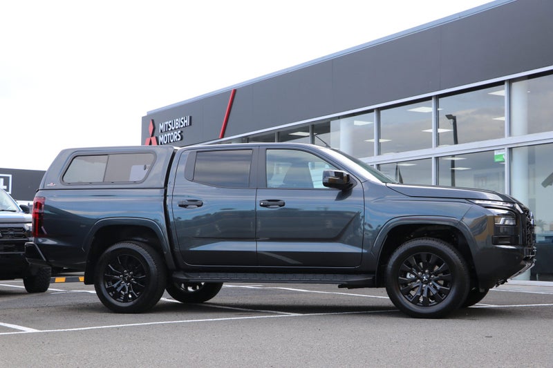 2026 Mitsubishi Triton GLXR 4WD MY26 image 3