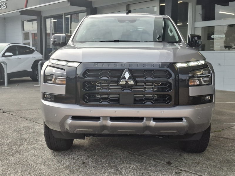 2026 Mitsubishi Triton GLXR 4WD MY26! - The lat... image 2