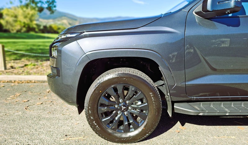 2026 Mitsubishi Triton GLXR 4WD - NEW MODEL IN... image 5