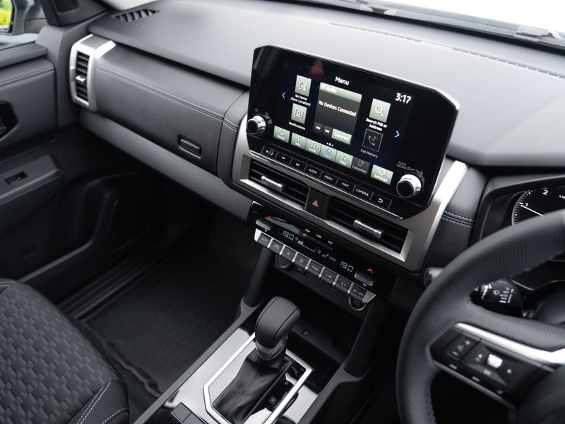 2026 Mitsubishi Triton GLXR DC 4WD 2.4D Auto image 3