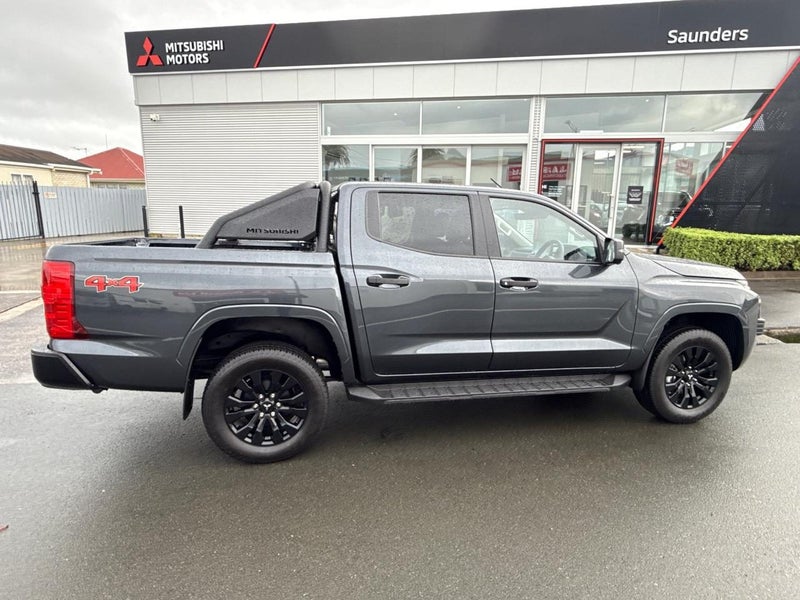 2026 Mitsubishi Triton GLXS Sport image 3