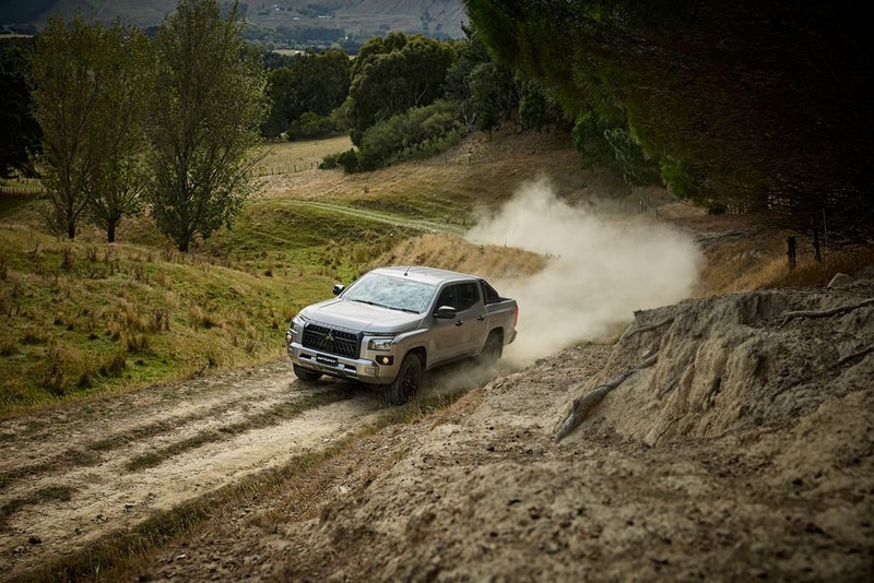2026 Mitsubishi Triton Mitsubishi Triton GLX Sport image 3