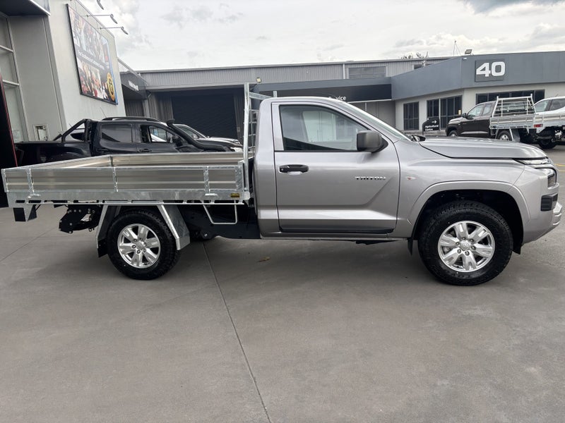 2026 Mitsubishi Triton SC GLX 4WD F/D image 2