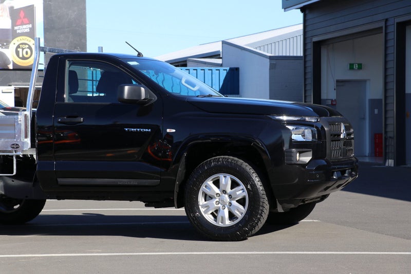 2026 Mitsubishi Triton Single Cab GLX Flatdeck... image 4