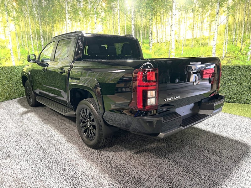 2026 Mitsubishi Triton VRX 2.4 Bi TURBO 4WD AUTO image 5