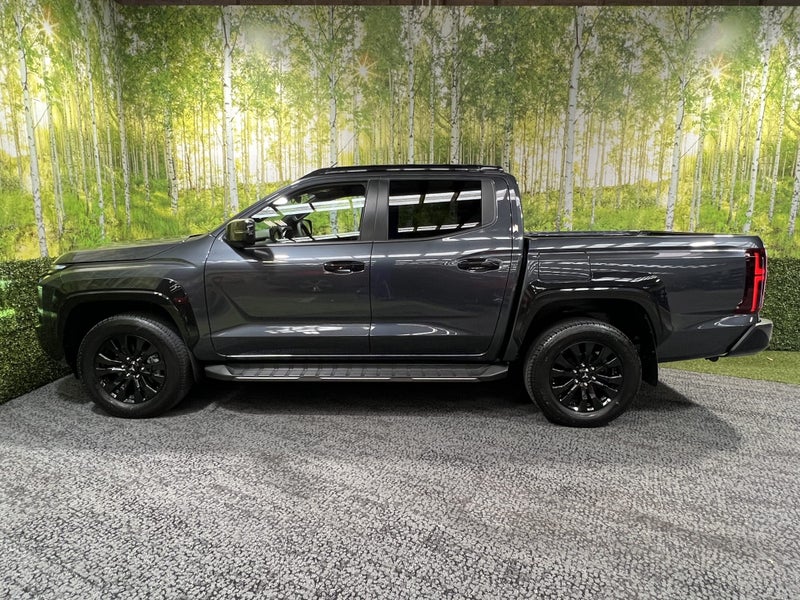 2026 Mitsubishi Triton VRX 2.4 Bi TURBO 4WD AUTO image 4